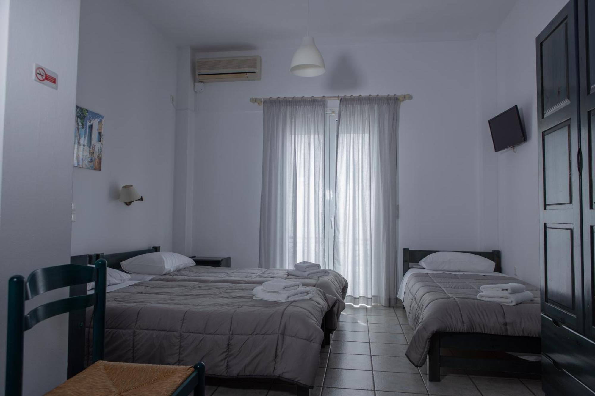 Soula Rooms Тинос Экстерьер фото